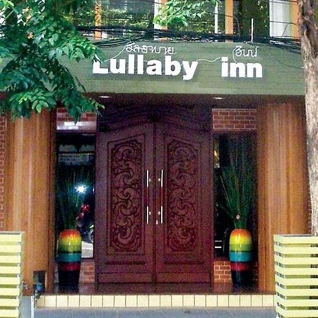 Lullaby Inn Silom Banguecoque Exterior foto