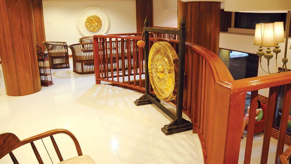 Lullaby Inn Silom Banguecoque Exterior foto